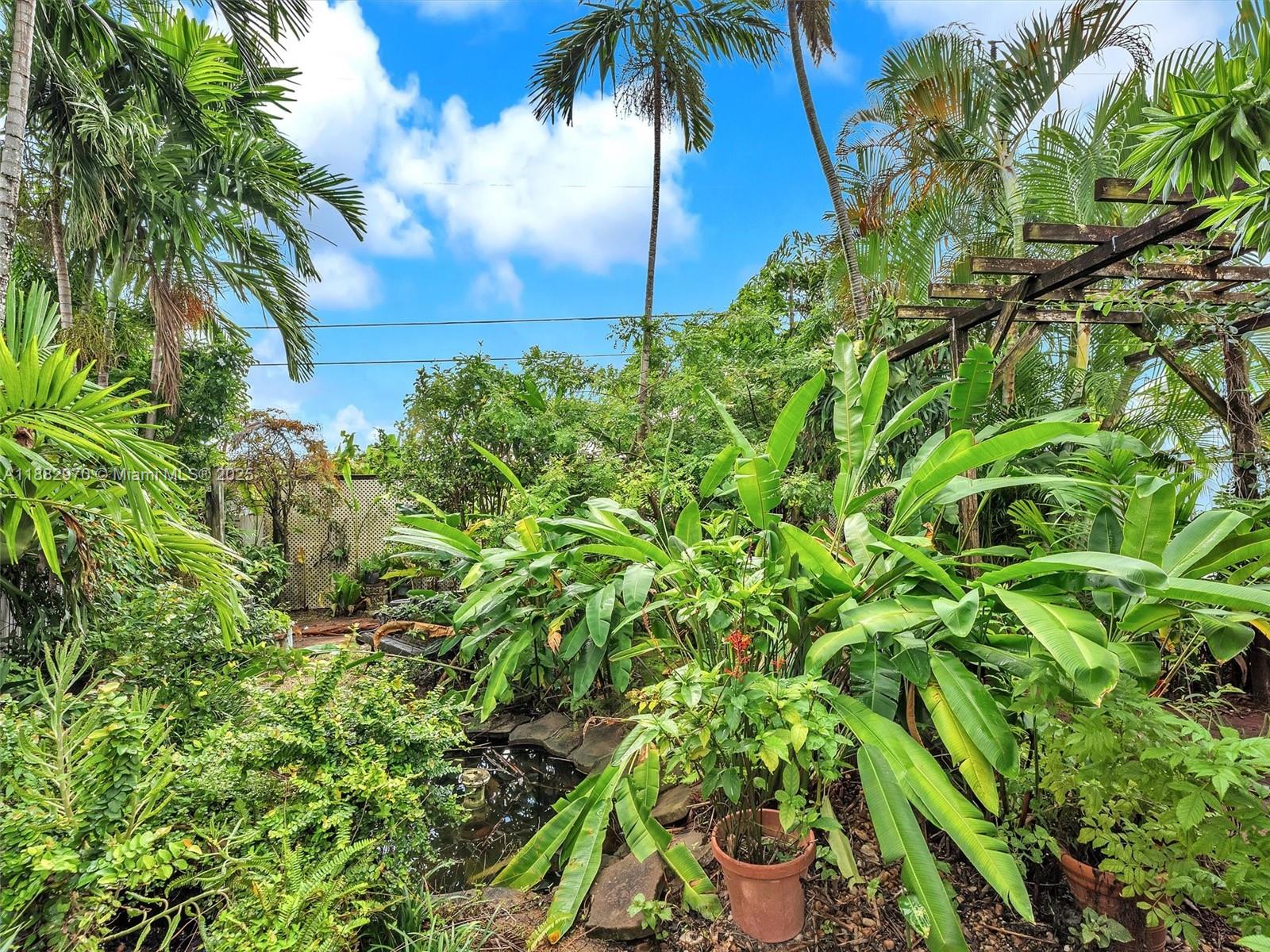 GRAPELAND HEIGHTS SEC 2 - Residential