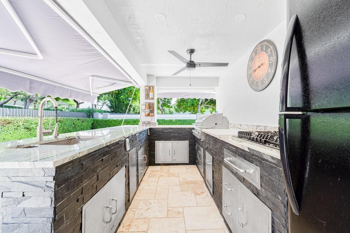 SUNNYVIEW SUB - Residential