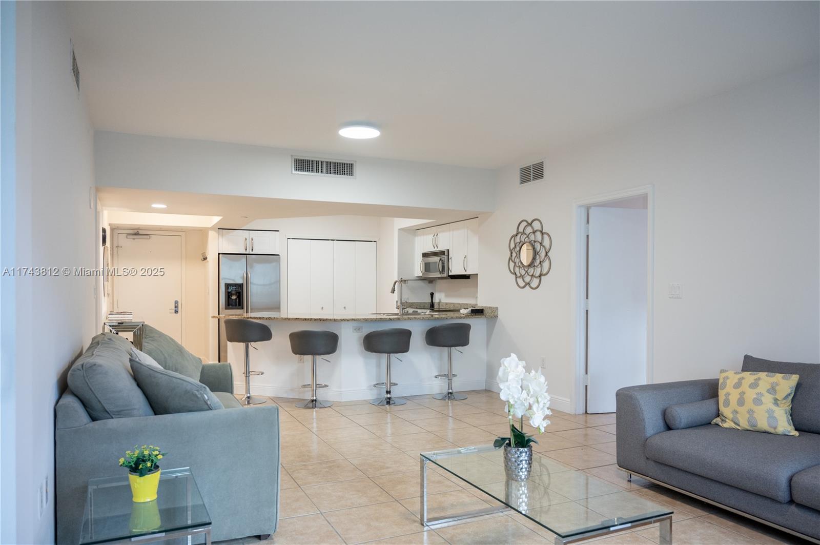 TURNBERRY VILLAGE SO TOWE - Residential