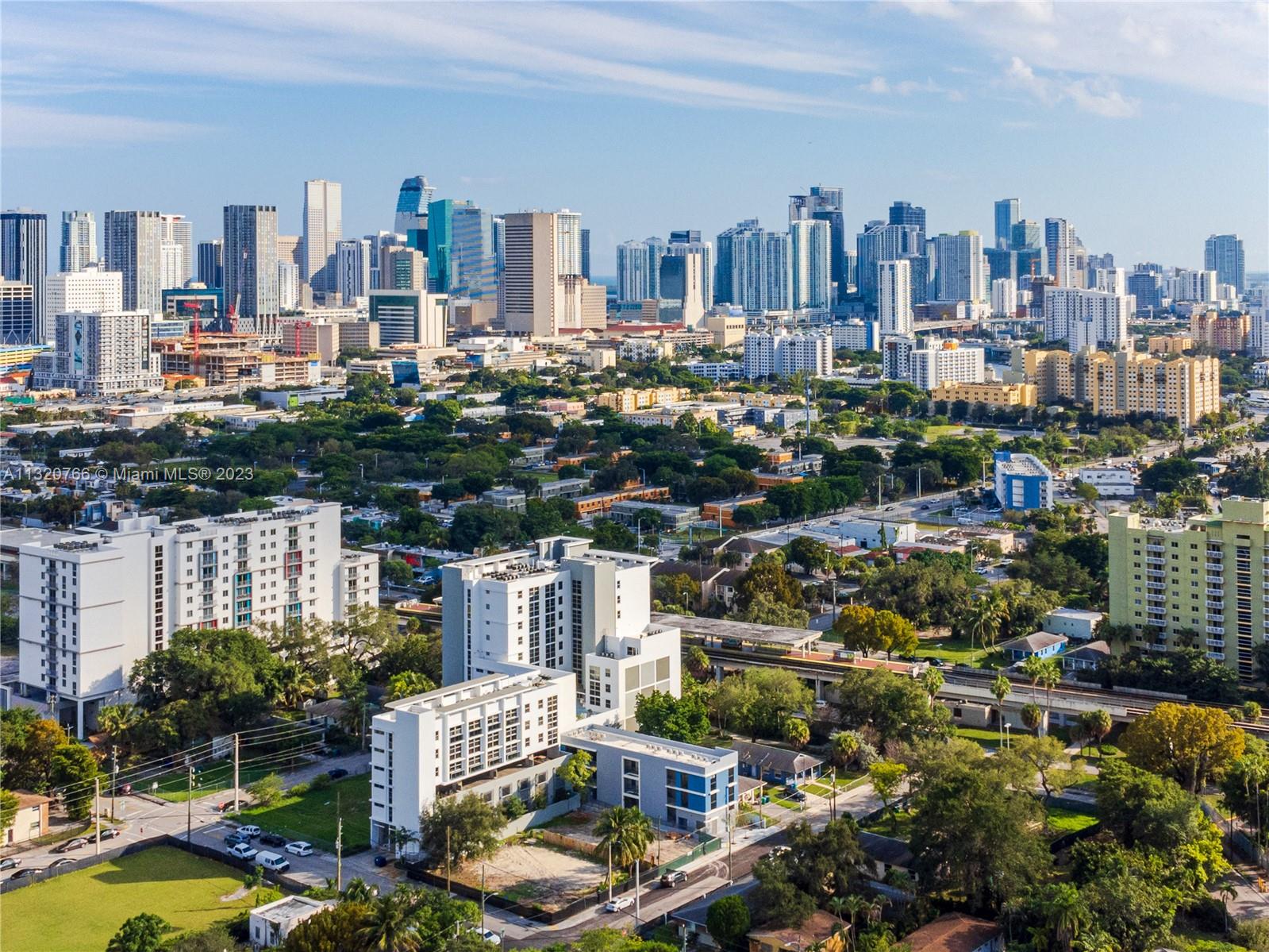 HIGHLAND PARK - Residential Lease
