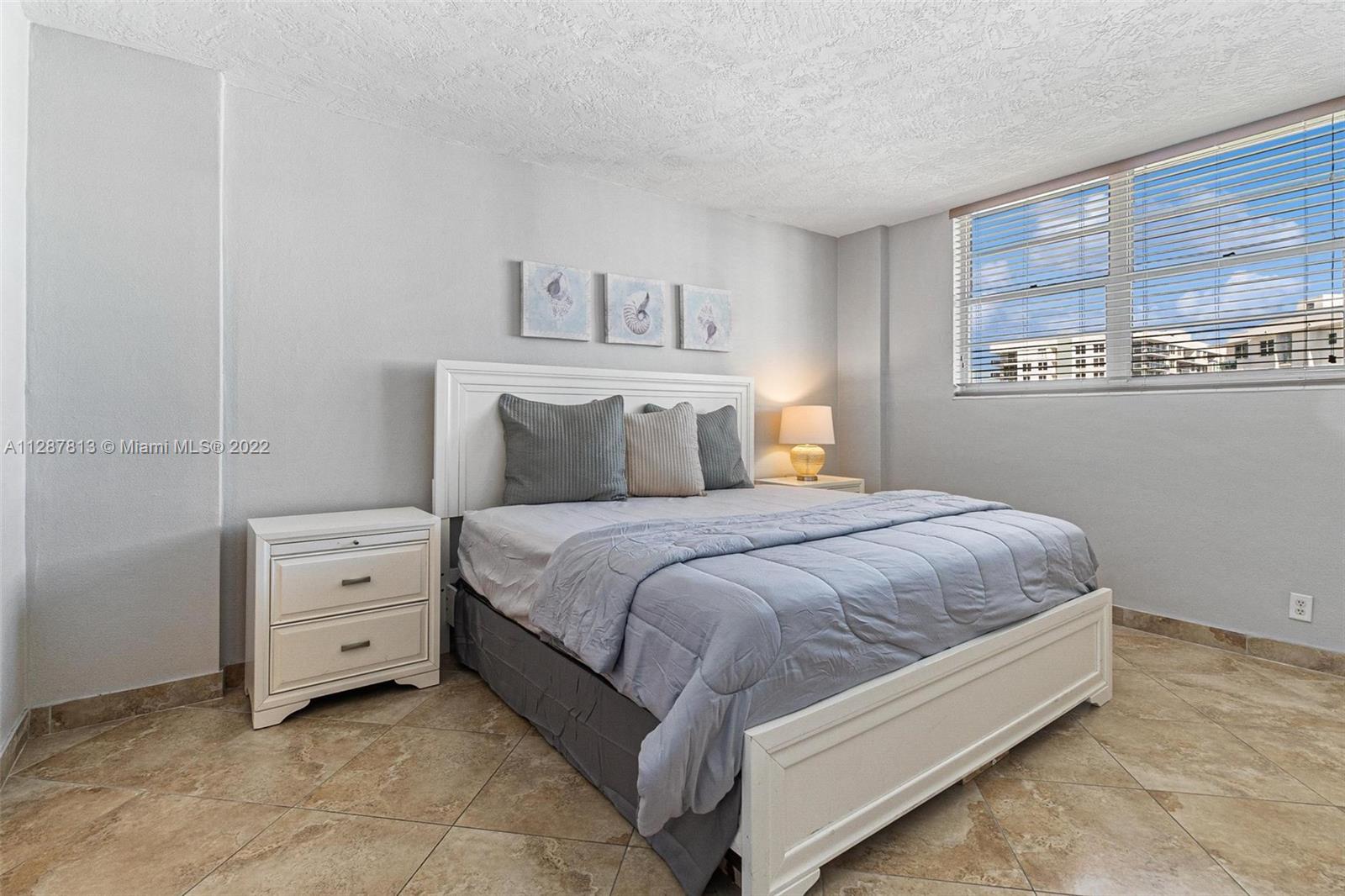 Photo 9 of 17 of 3000 S Ocean Dr 1222 condo