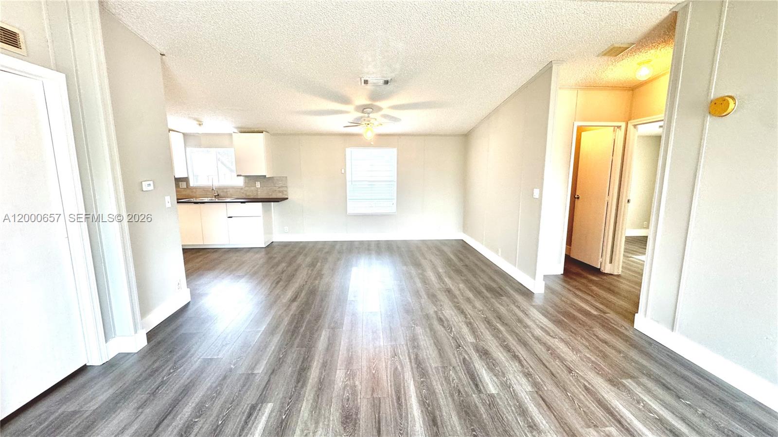 COCOWALK ESTATES - Residential Lease