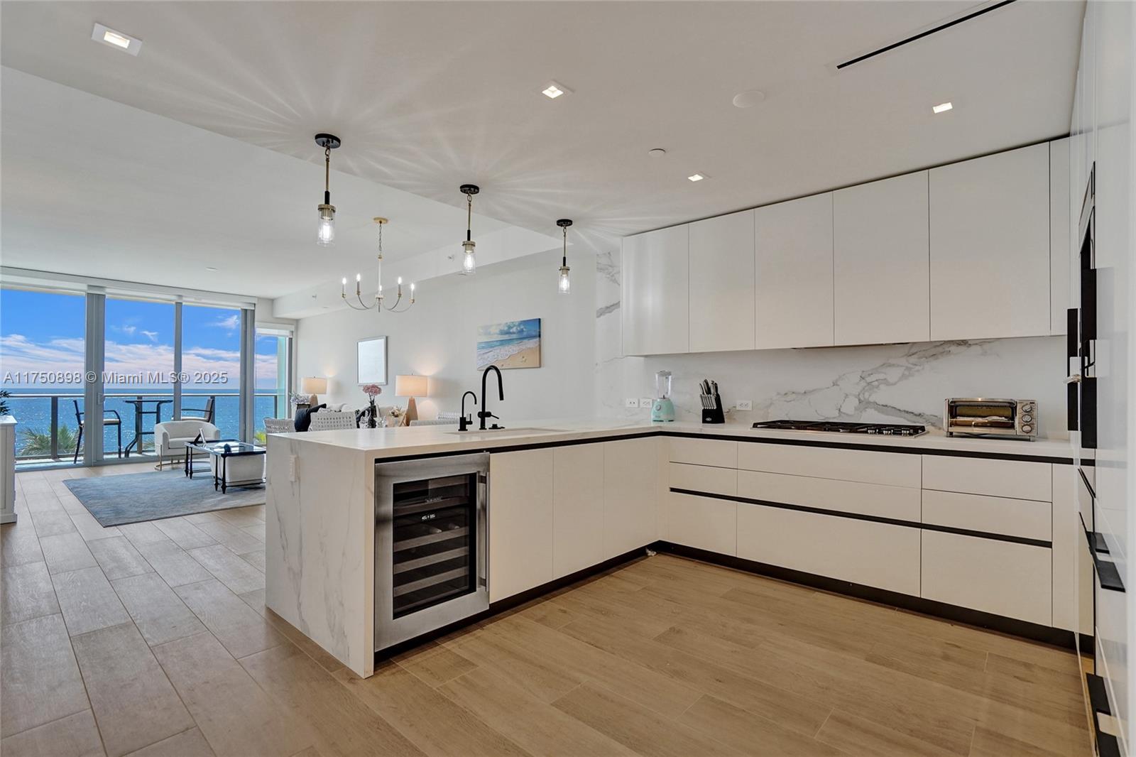 1116 N Ocean Blvd 403