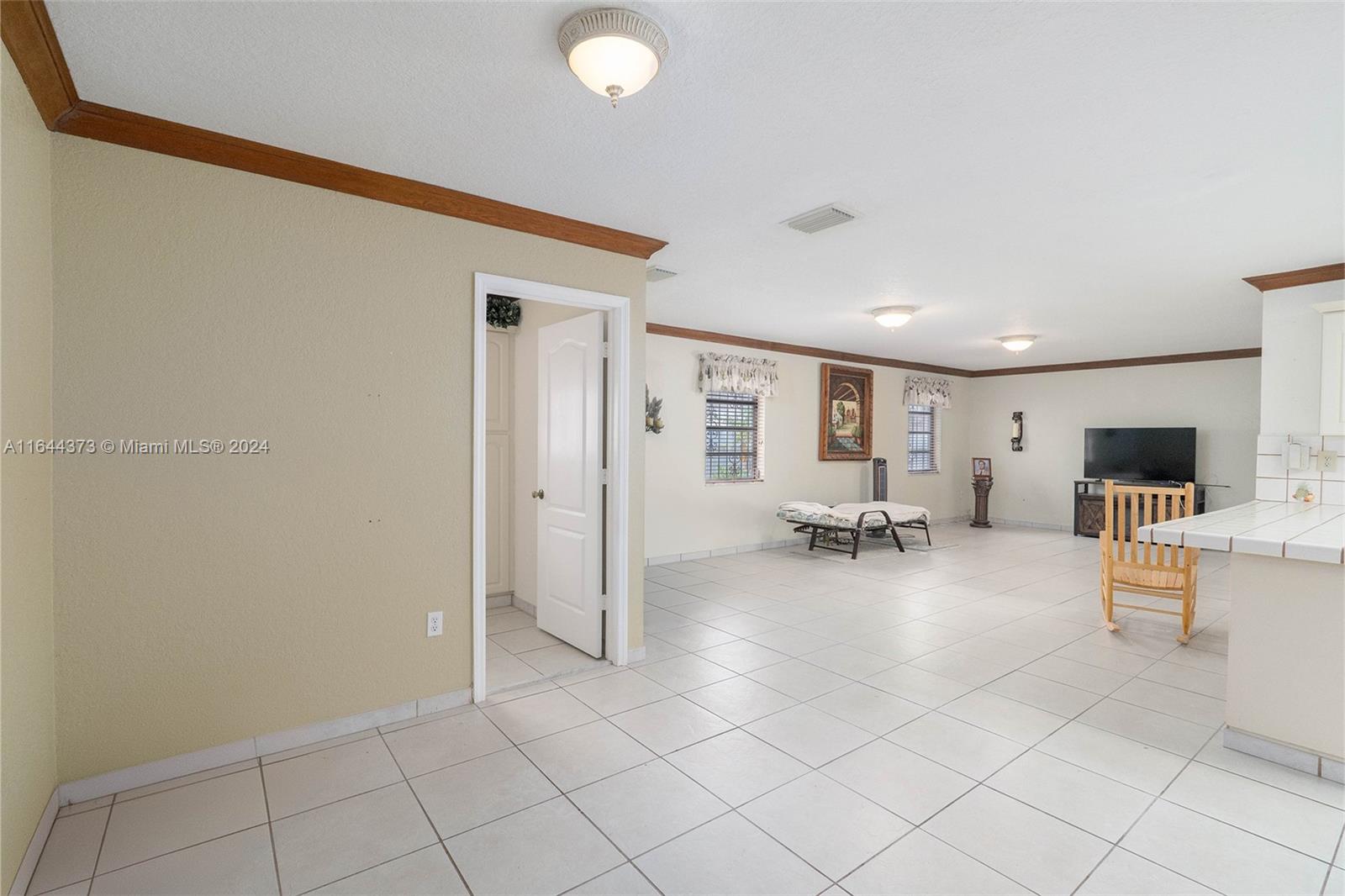 UNIVERSITY PARK WEST SEC - Residential