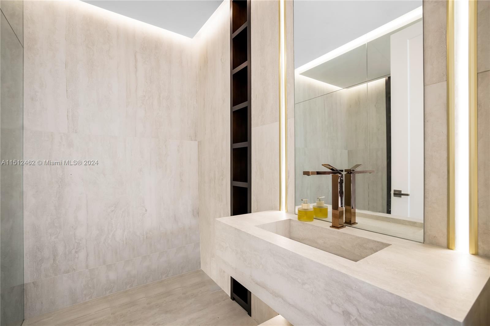 Normandy Isles - Residential