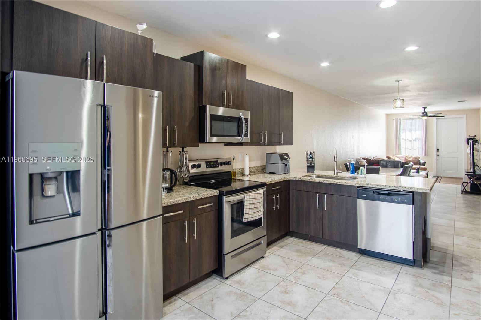 KEYS GARDEN - Residential