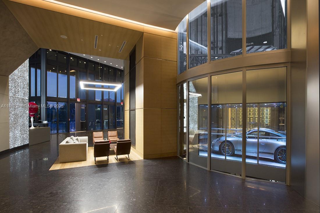 18555 COLLINS AVENUE COND - Residential Lease