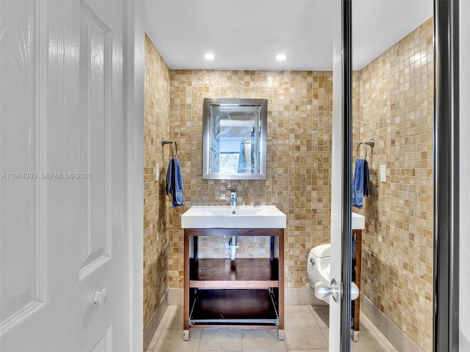 CORONADO CONDO- TOWER II - Residential