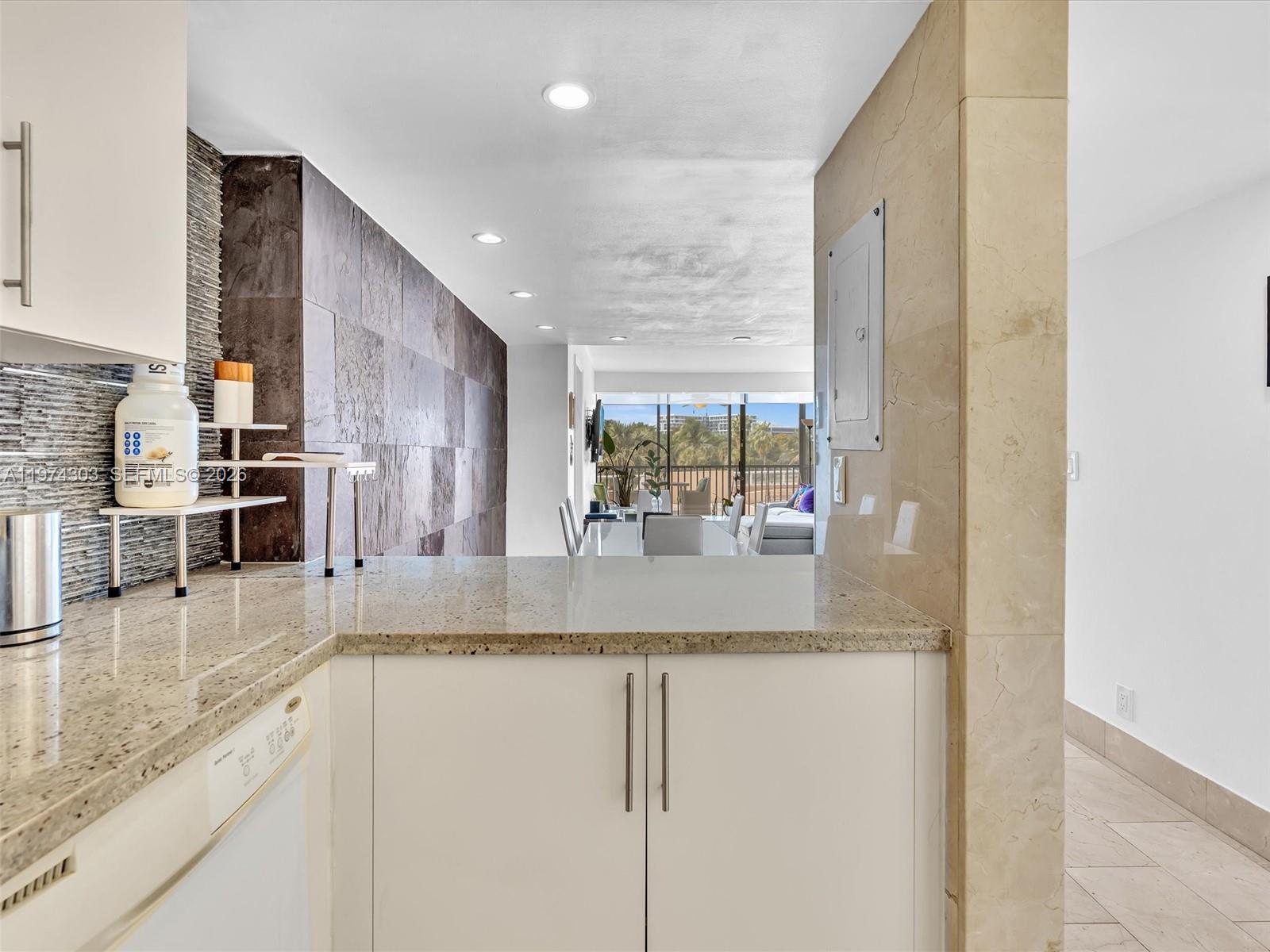 CORONADO CONDO- TOWER II - Residential