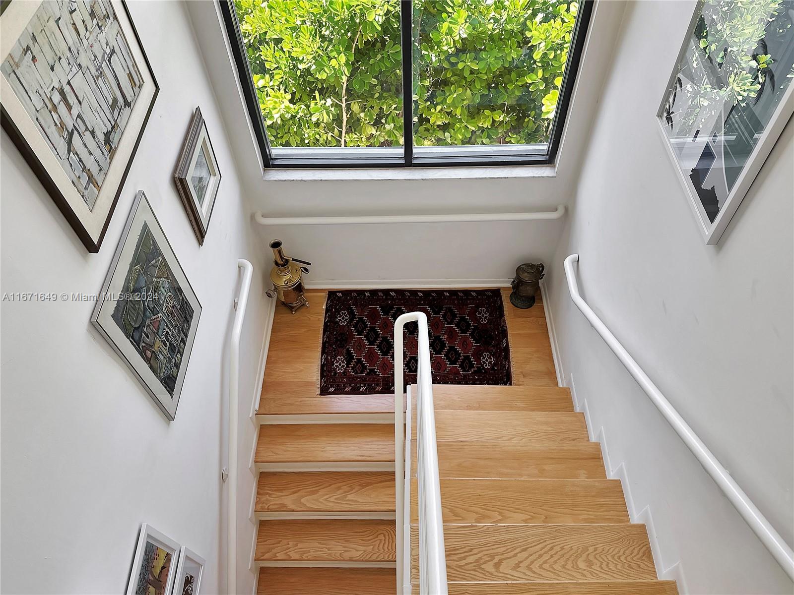 BISCAYNE KEY ESTATES - Residential