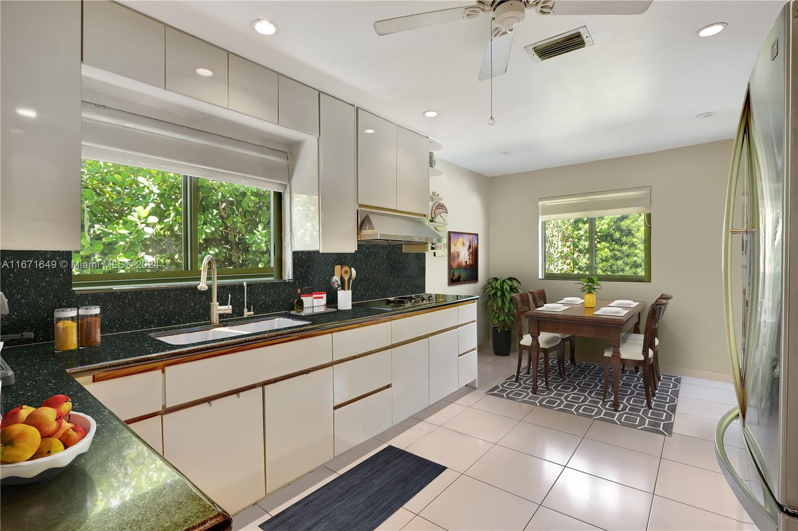 BISCAYNE KEY ESTATES - Residential