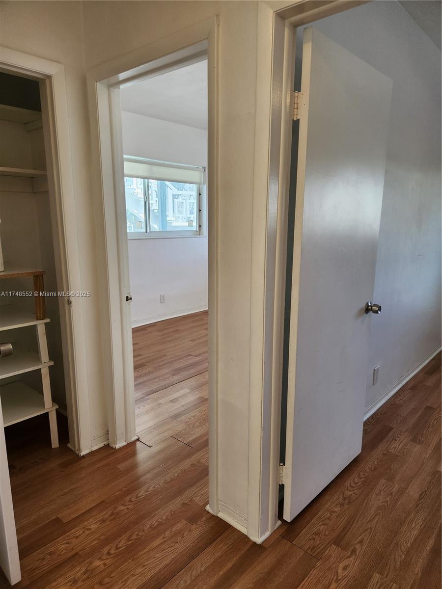 ENVOY APARTMENTS CONDOMIN - Residential