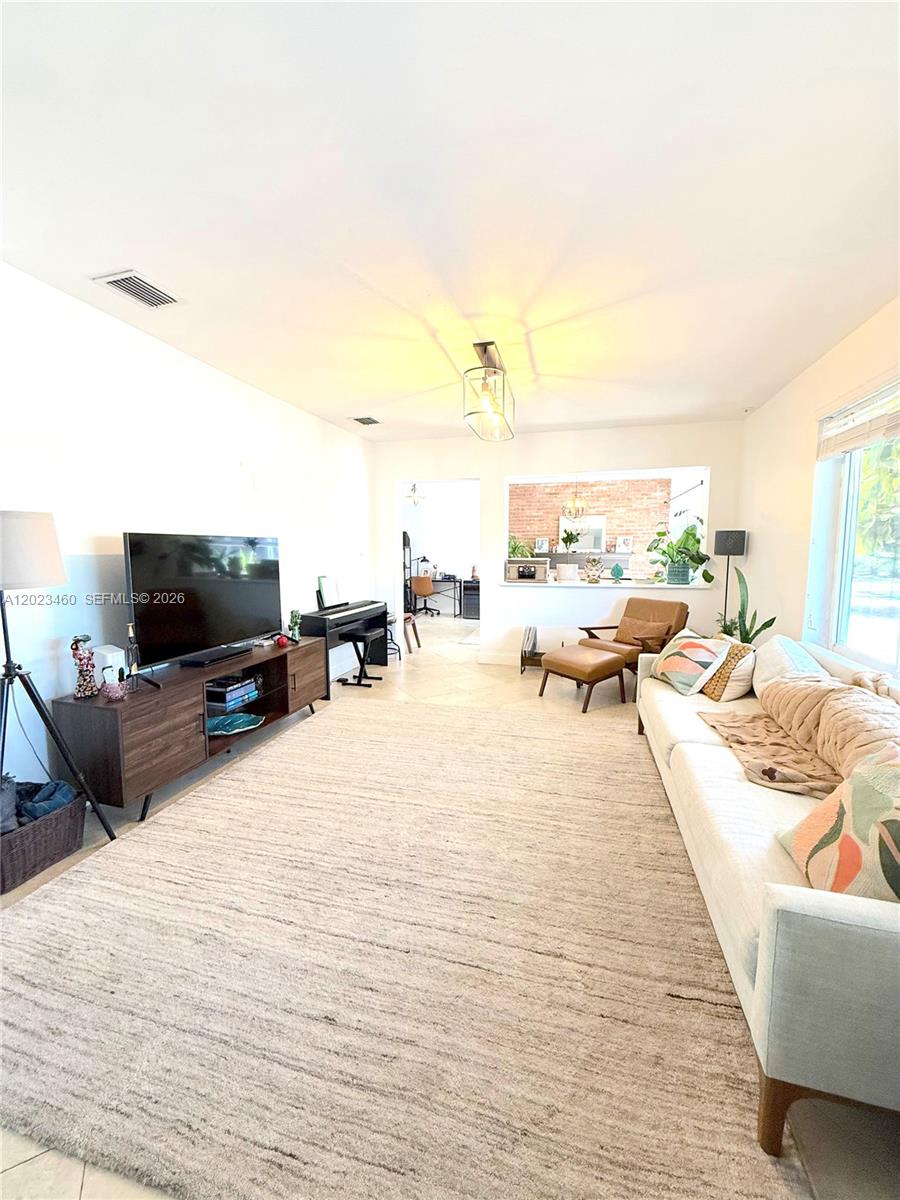 14500 SW 98th Ave