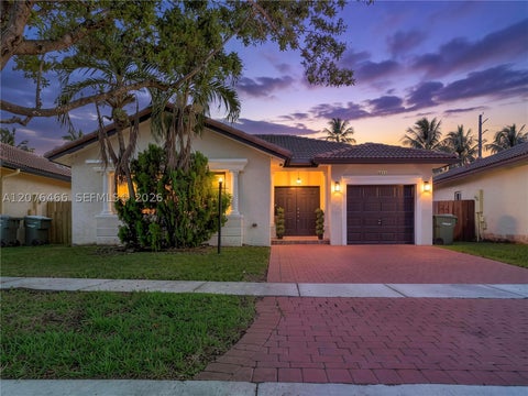Photo of 2851 NE 42nd Ave, Homestead, FL 33033 (MLS # A12076466)