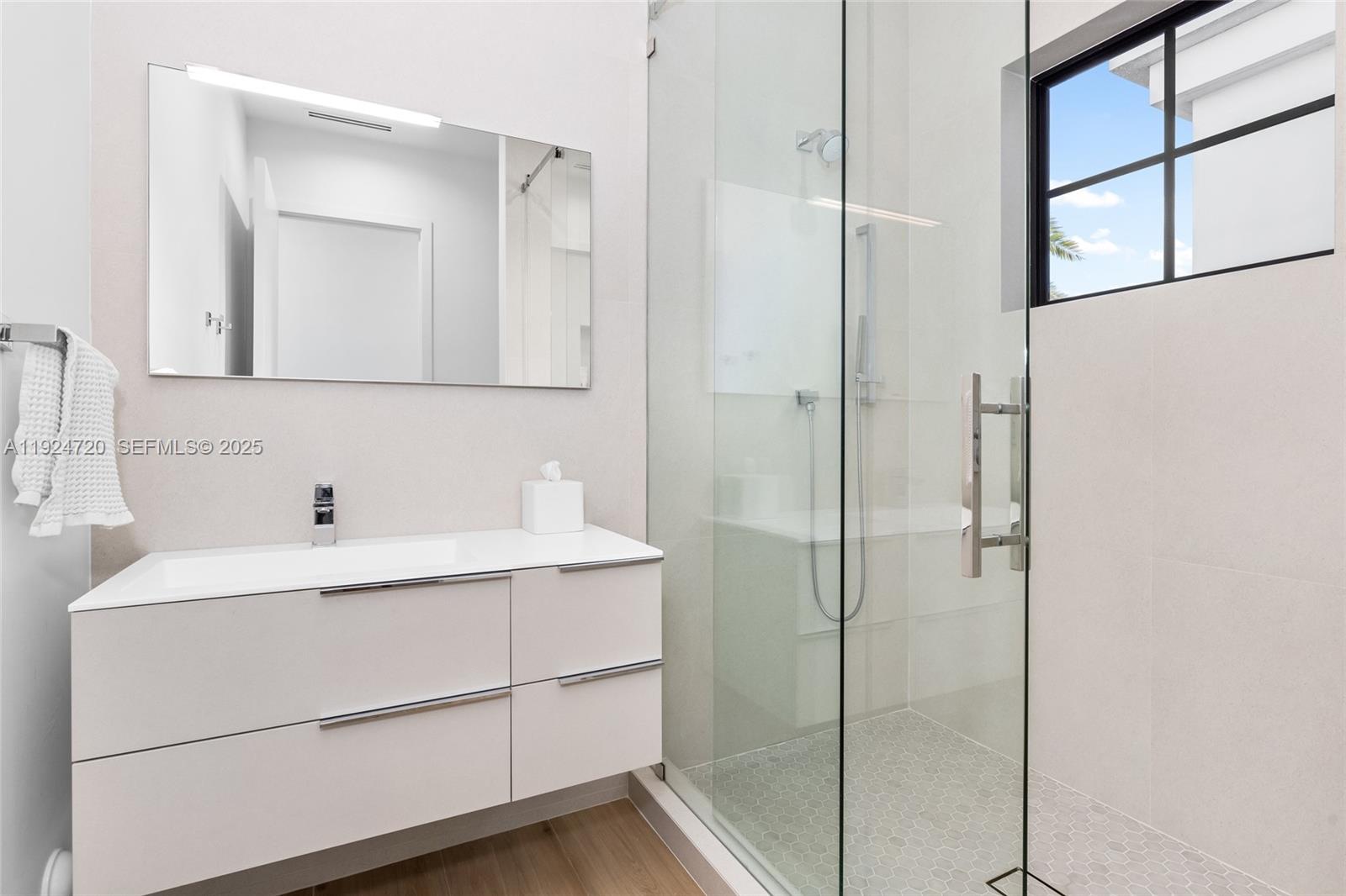 BELLE MEADE FCP - Residential Lease