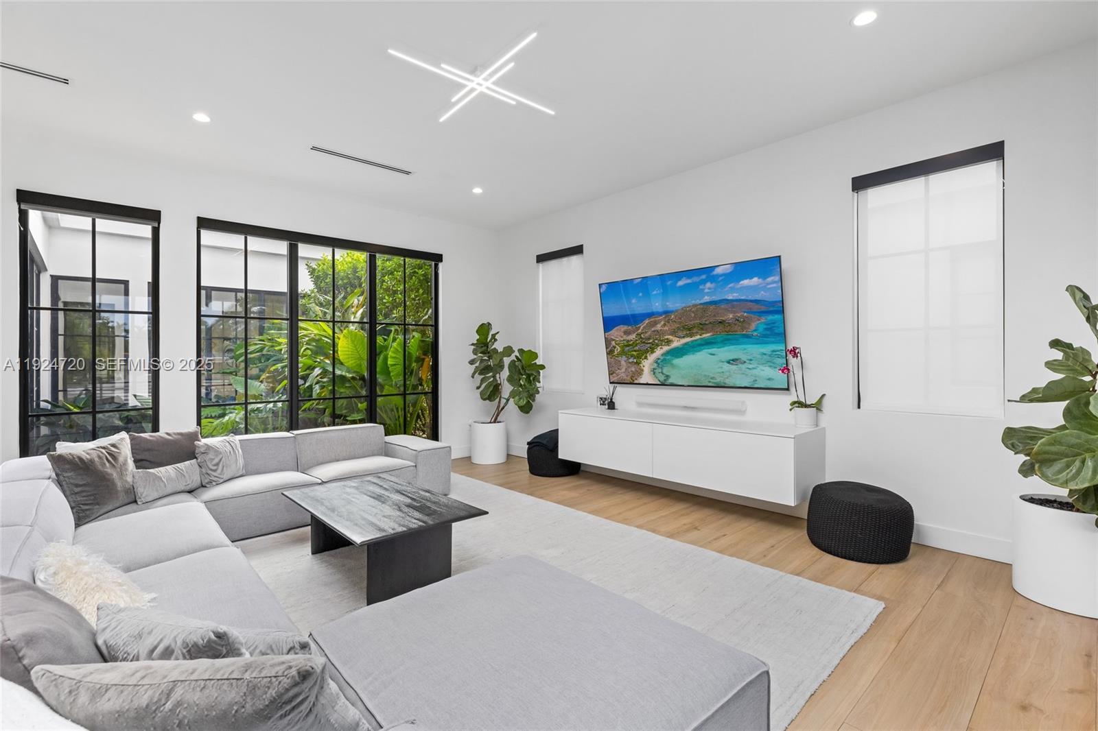 BELLE MEADE FCP - Residential Lease