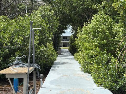 Tiny photo for 34 Atlantic Drive, Marathon, FL 33037 (MLS # A12006854)