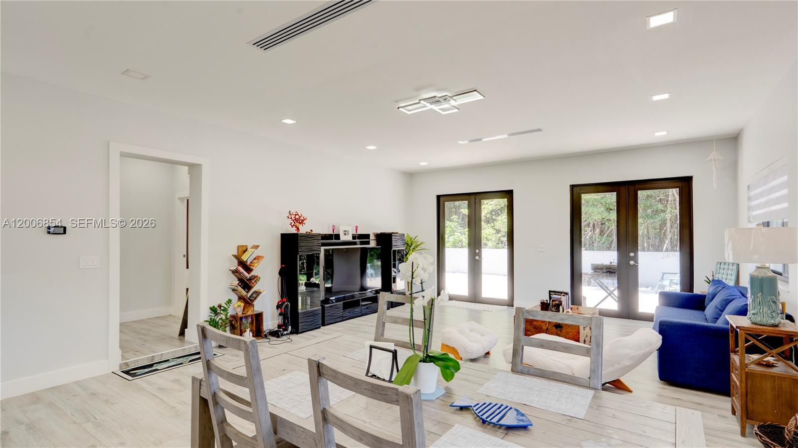 Knowlson Colony - Residential