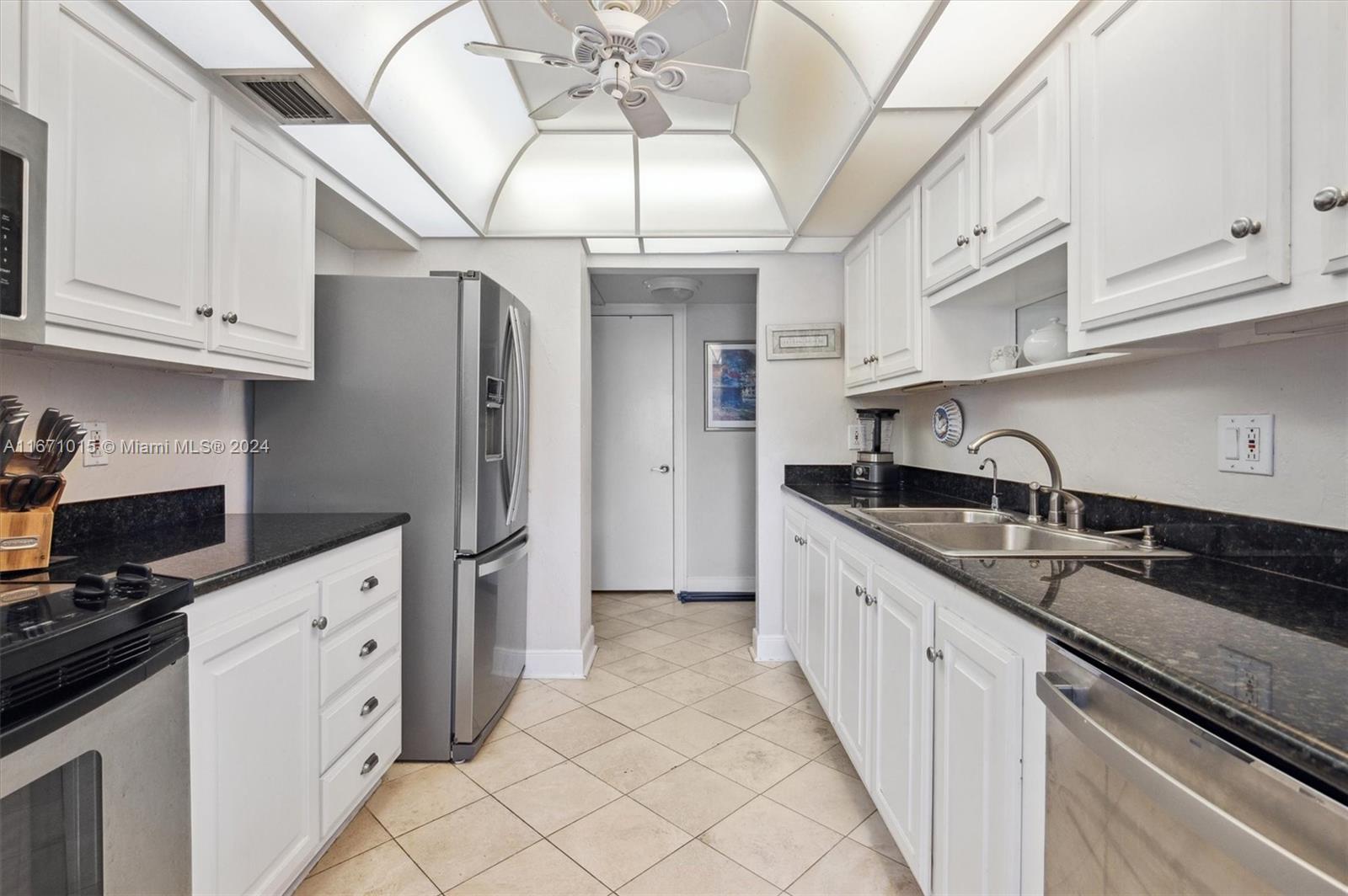 TIERRA DEL MAR CONDO SOUT - Residential Lease