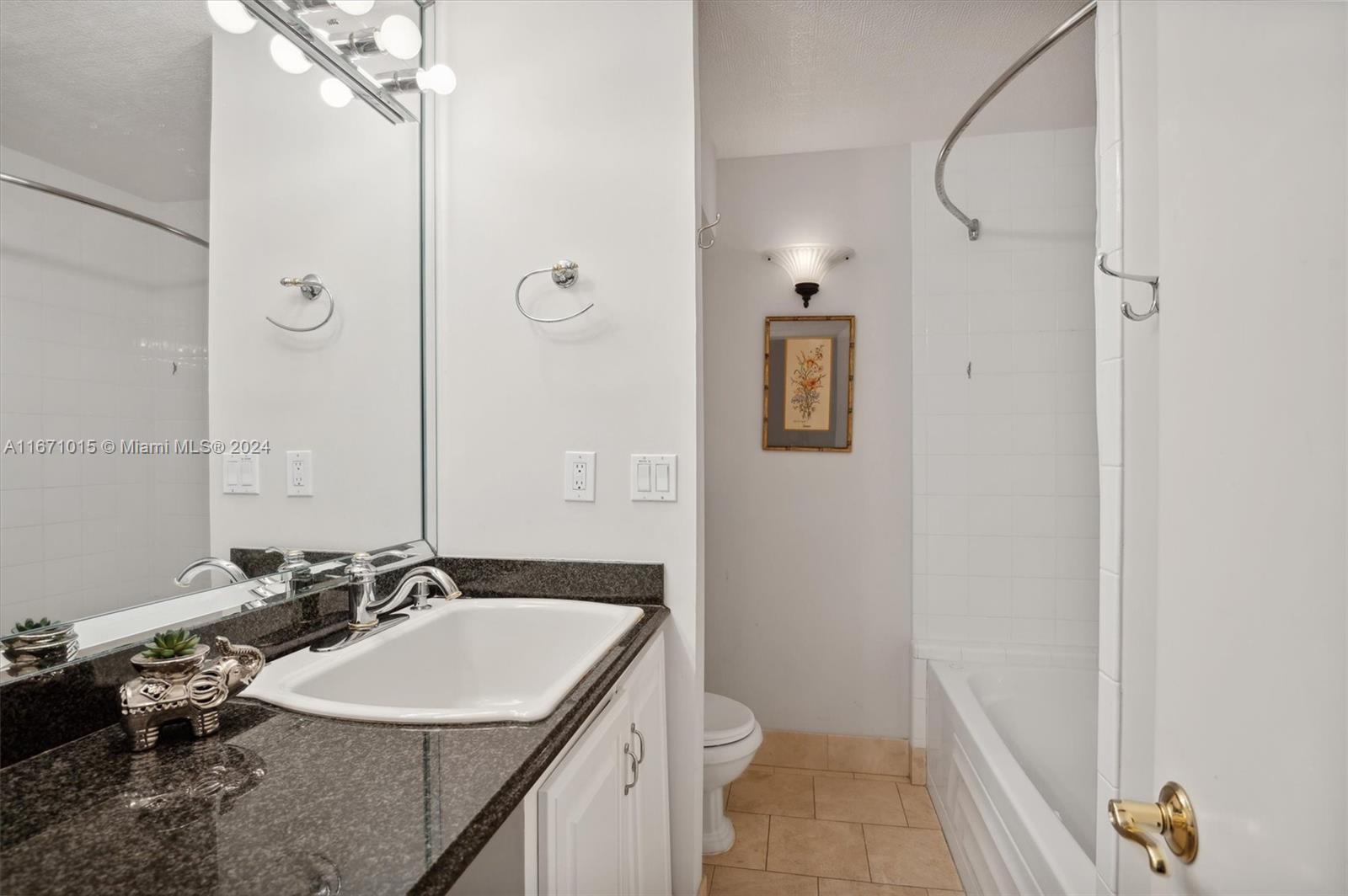 TIERRA DEL MAR CONDO SOUT - Residential Lease