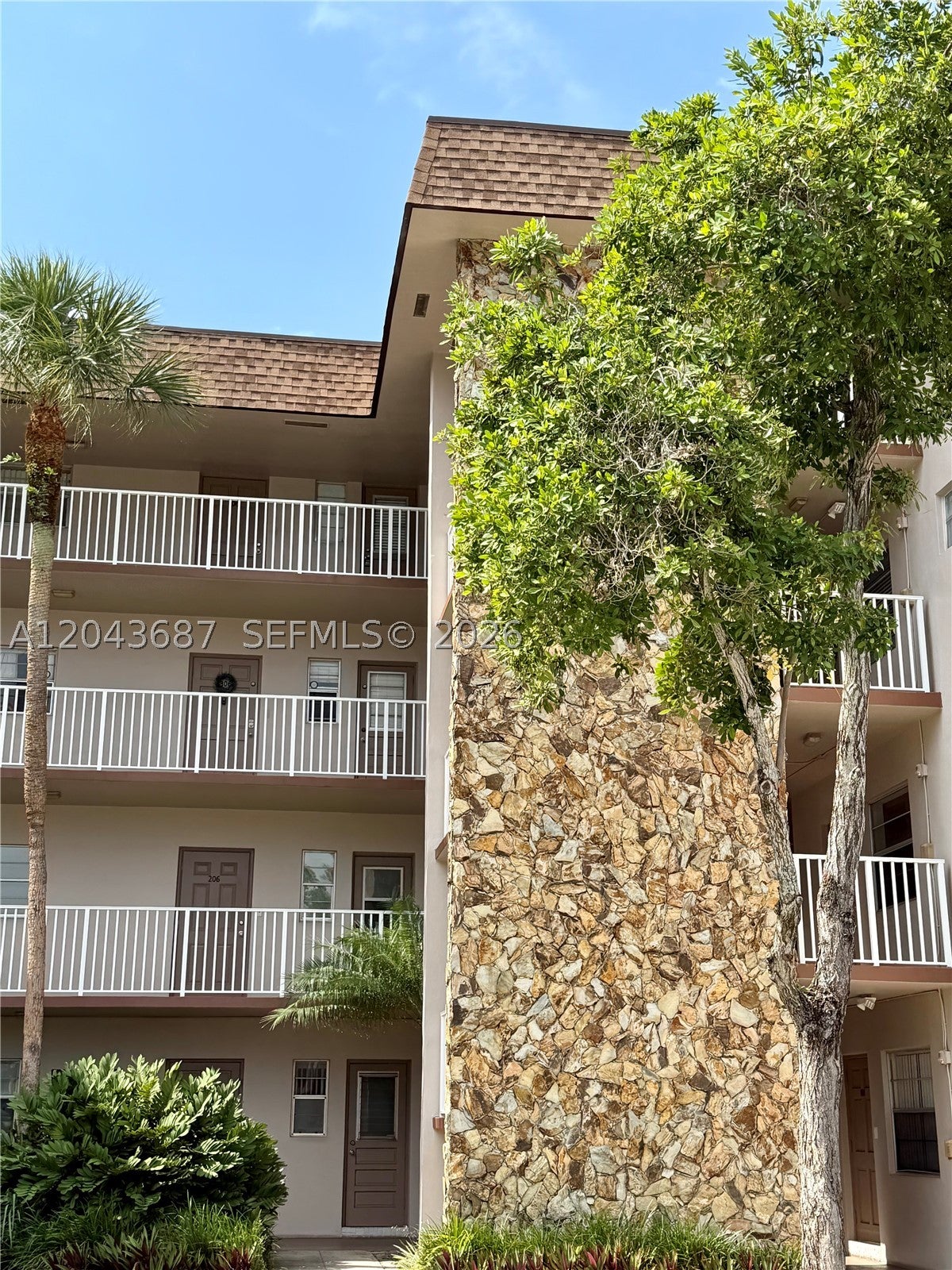 8101 SW 24th Ct 405, Davie FL 33324