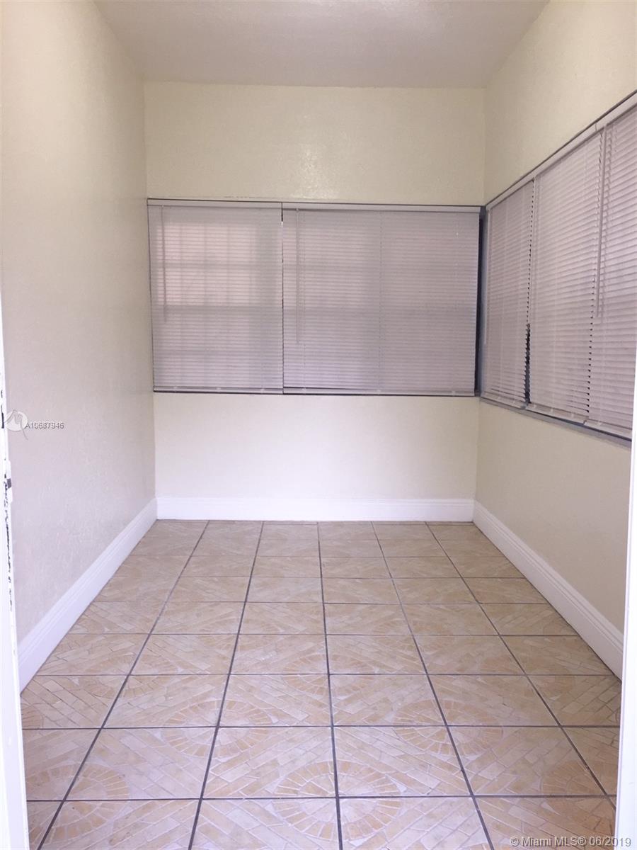 GRIFFINS SUB - Residential Lease