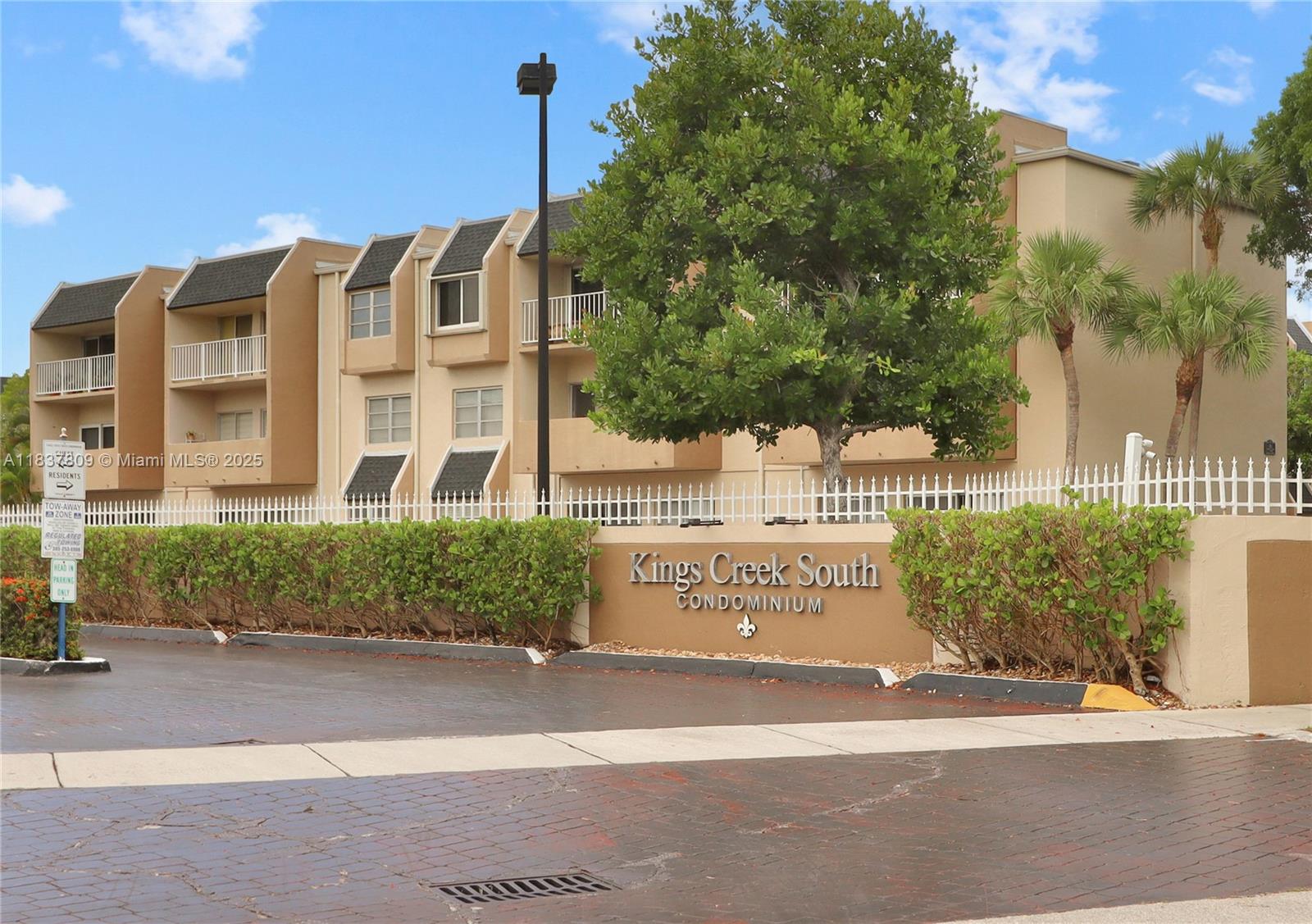 7715 SW 86 St A2-110