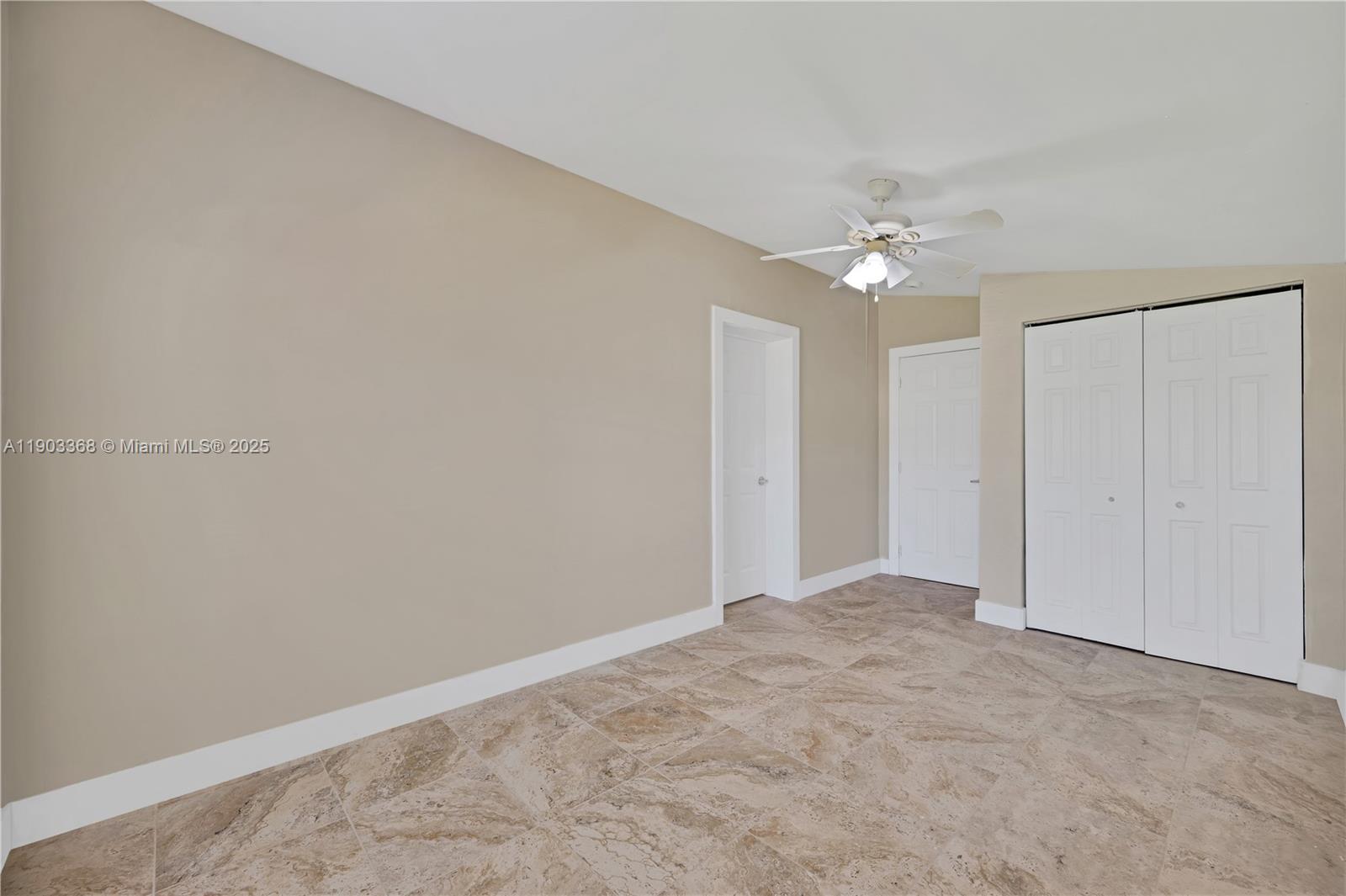 GULFSTREAM ESTATES - Residential