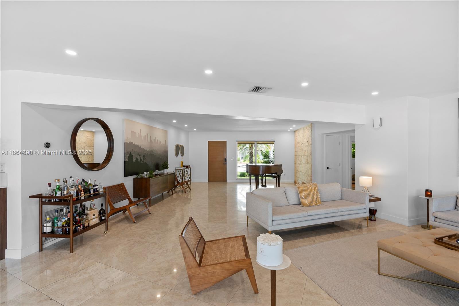 KEYSTONE ISLANDS - Residential