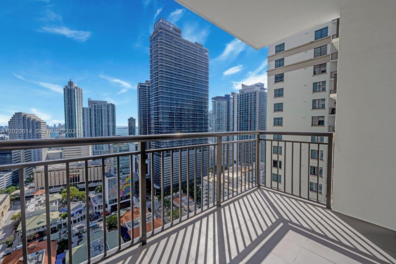 NINE AT MARY BRICKELL VIL - Residential