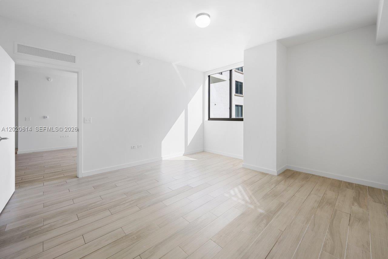 NINE AT MARY BRICKELL VIL - Residential