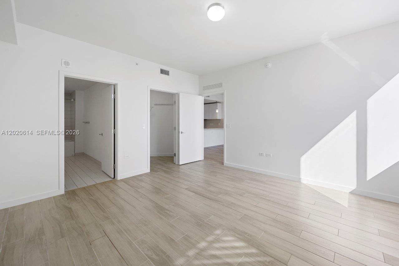 NINE AT MARY BRICKELL VIL - Residential