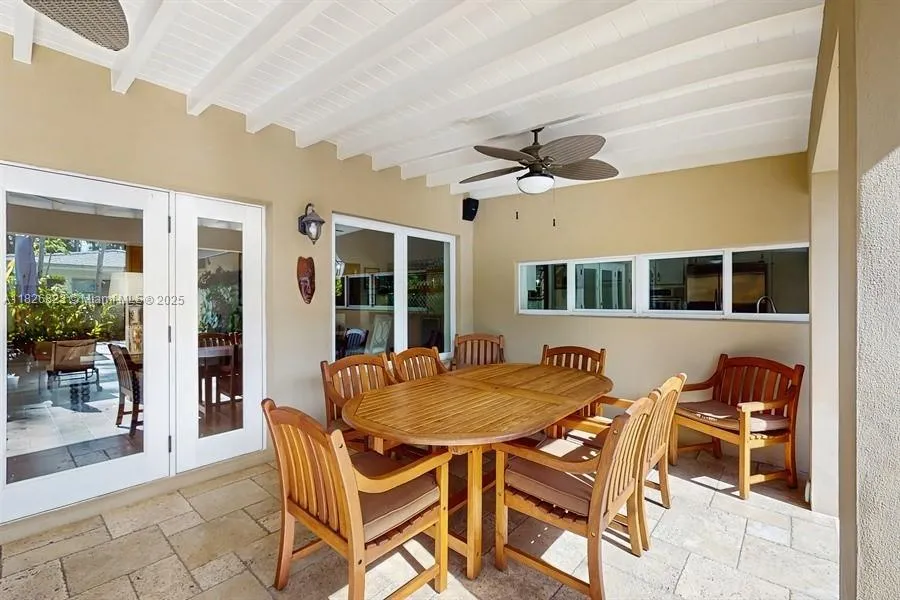 Coral Gables, Florida 33134, United States, 6 Bedrooms Bedrooms, ,5 BathroomsBathrooms,Residential,Active,161158