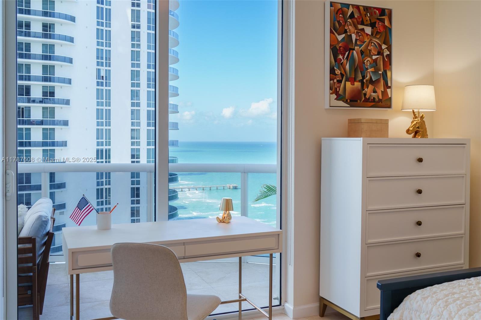 15901 Collins Ave 2502