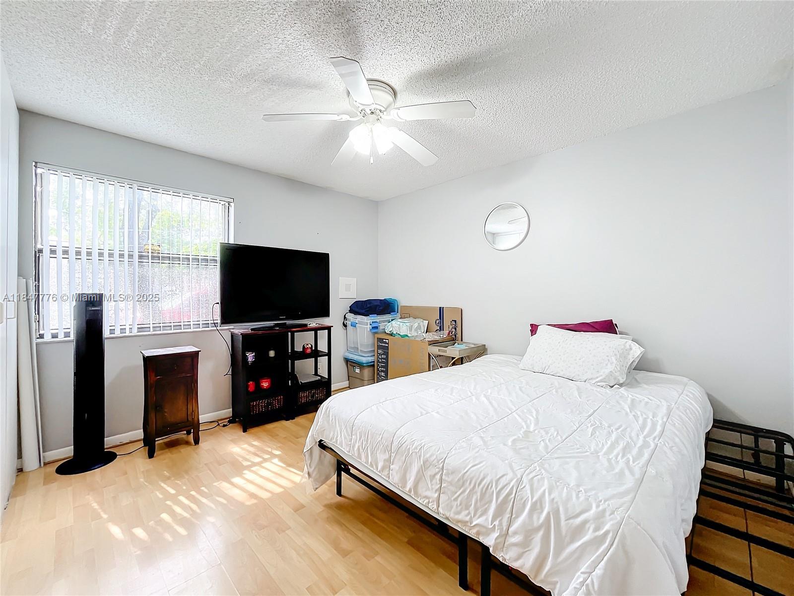 PIERPOINTE ONE CONDO II - Residential