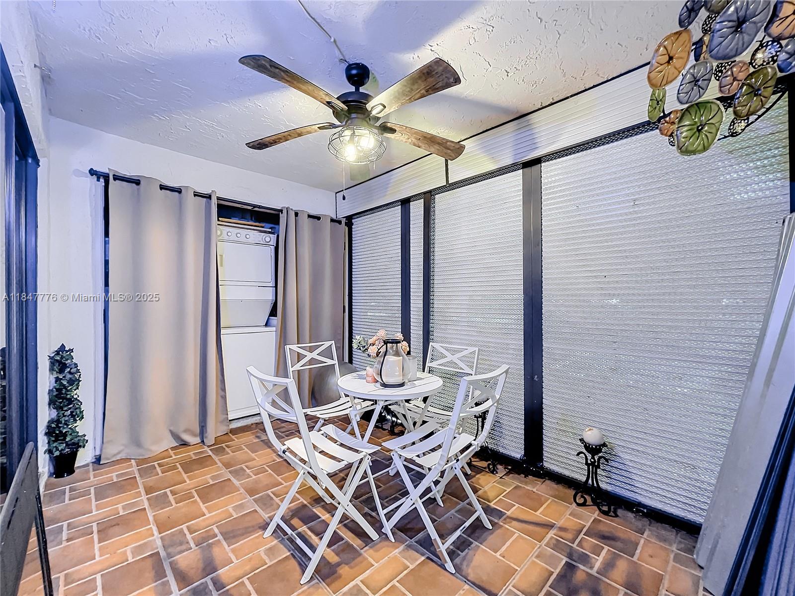 PIERPOINTE ONE CONDO II - Residential