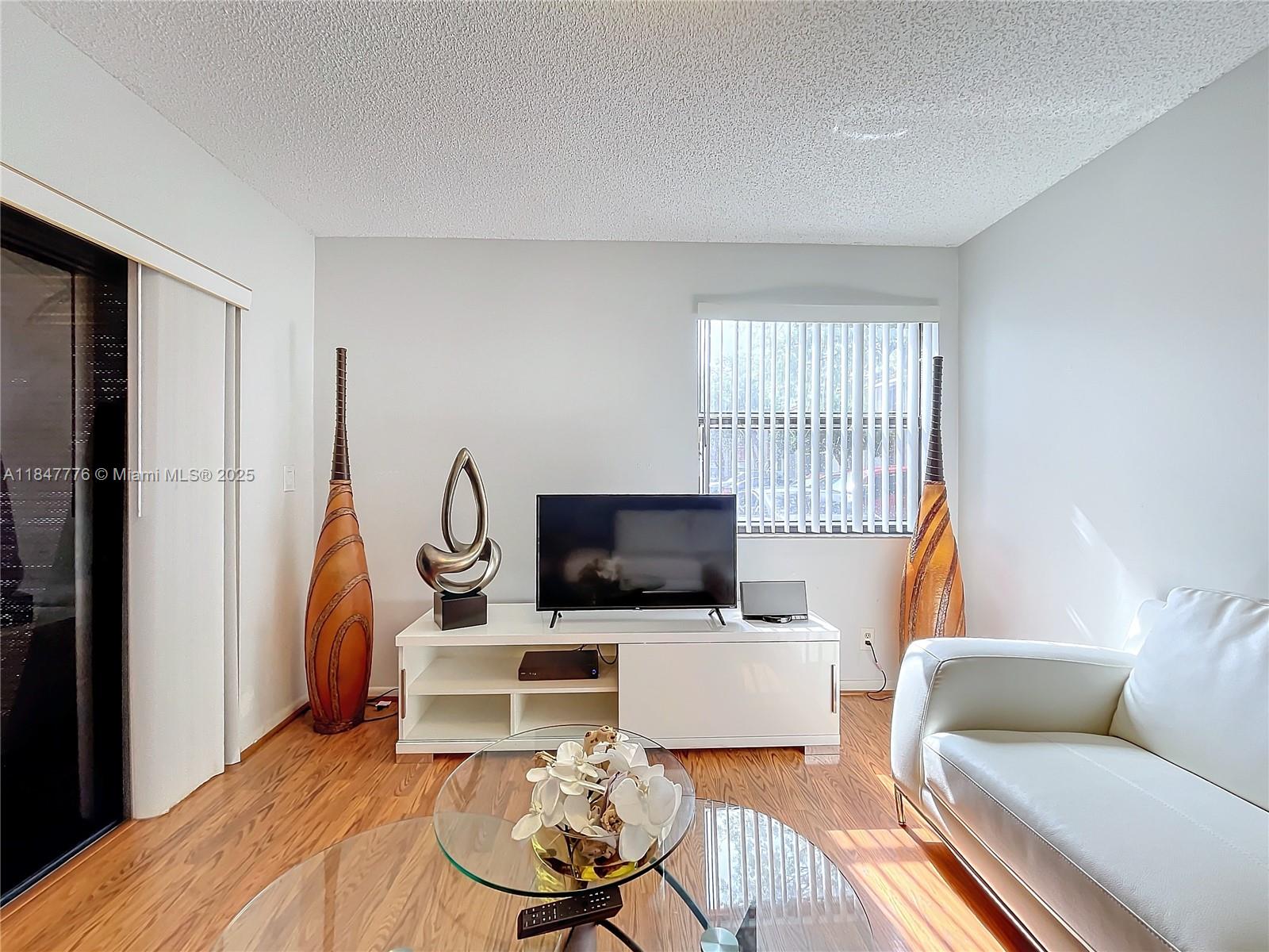 PIERPOINTE ONE CONDO II - Residential