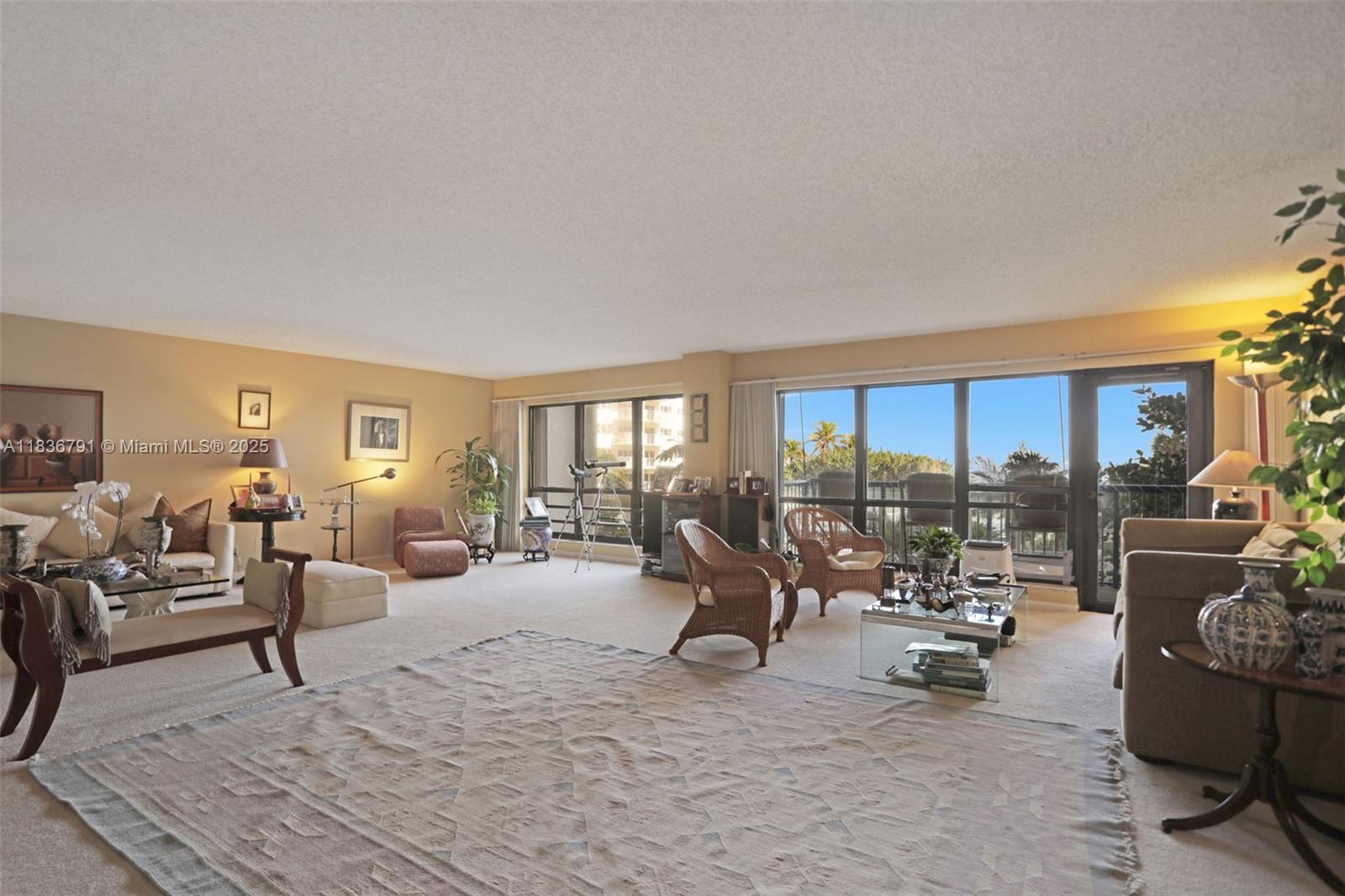 HAMPTON BEACH CLUB CONDO - Residential