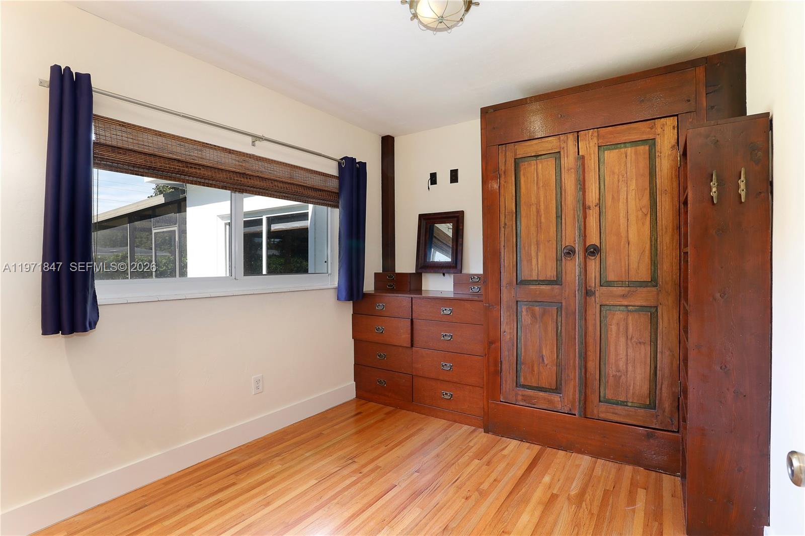 SEA VIEW PARK AMD - Residential Lease