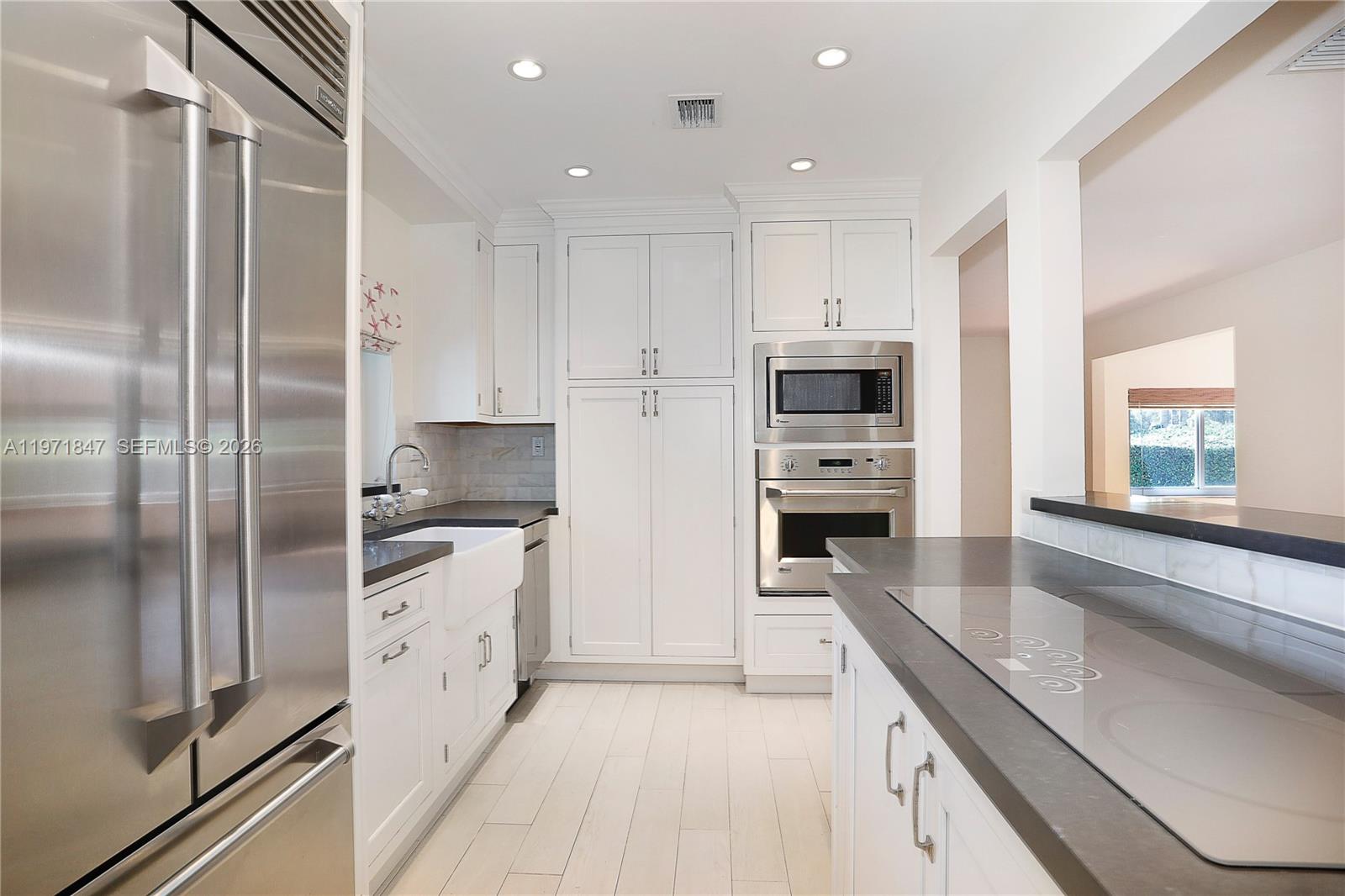 SEA VIEW PARK AMD - Residential Lease