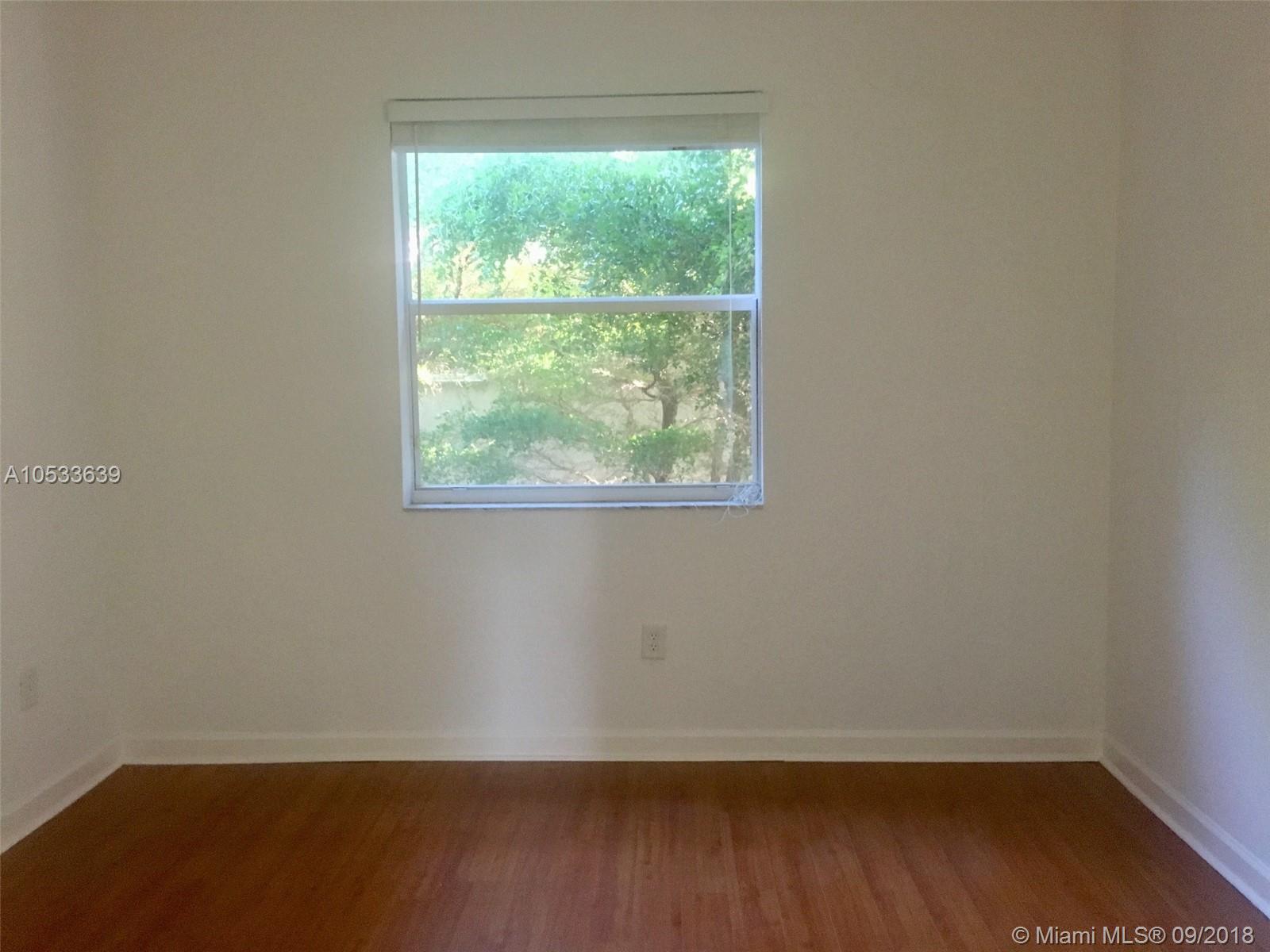 LAKES BY THE BAY GEE - Residential