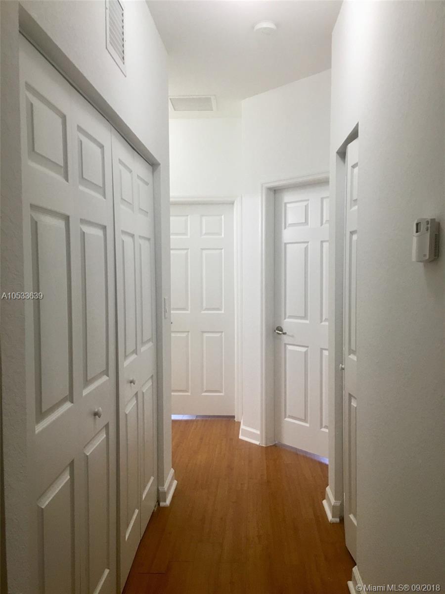 LAKES BY THE BAY GEE - Residential