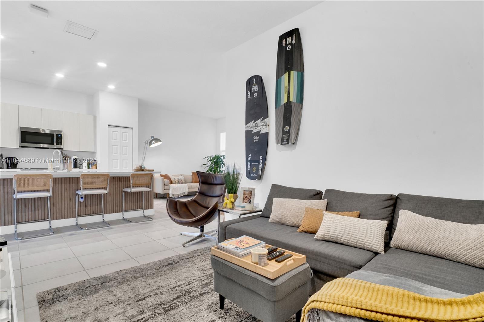 APEX AT PARK CENTRAL COND - Residential