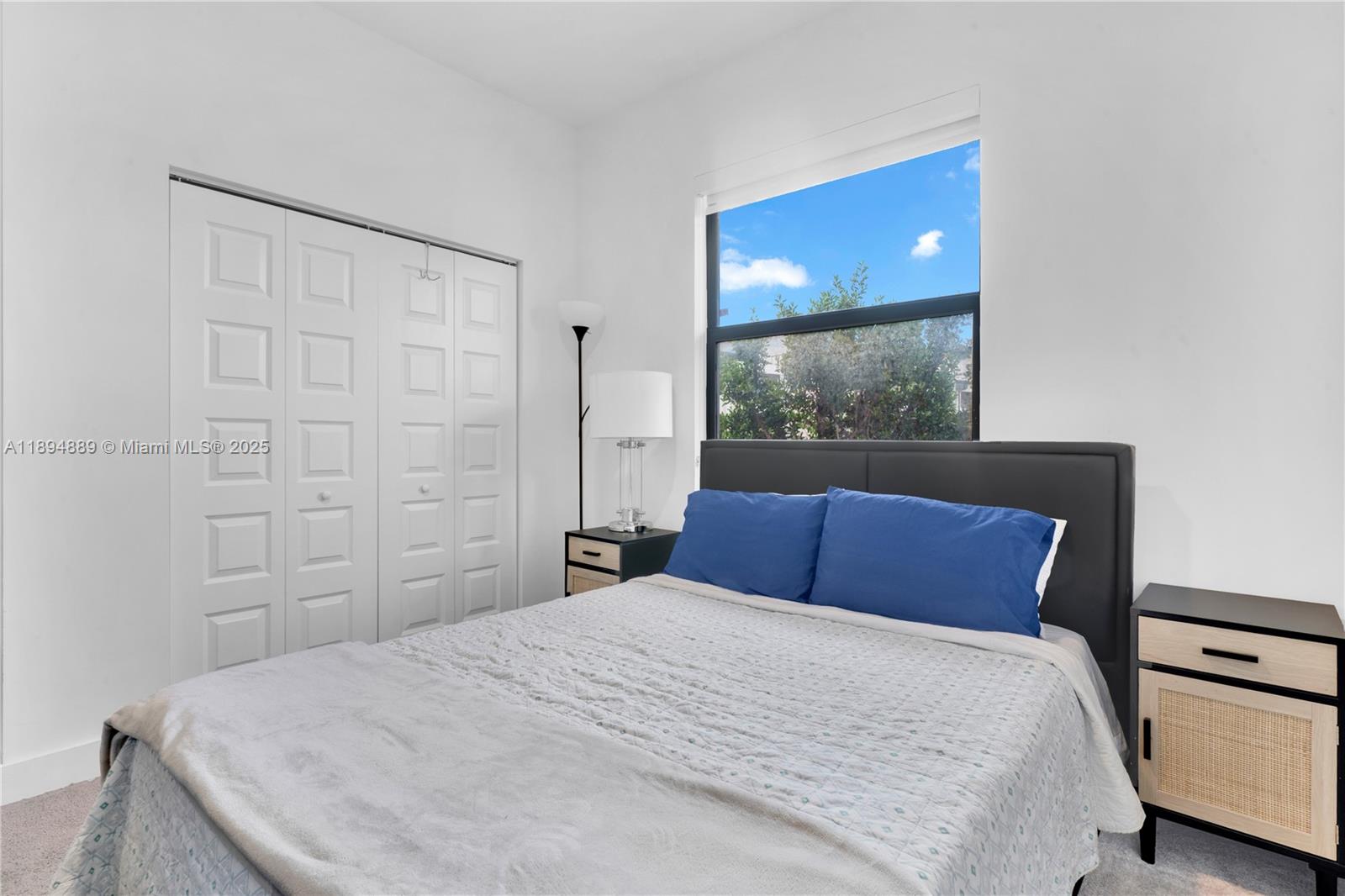 APEX AT PARK CENTRAL COND - Residential
