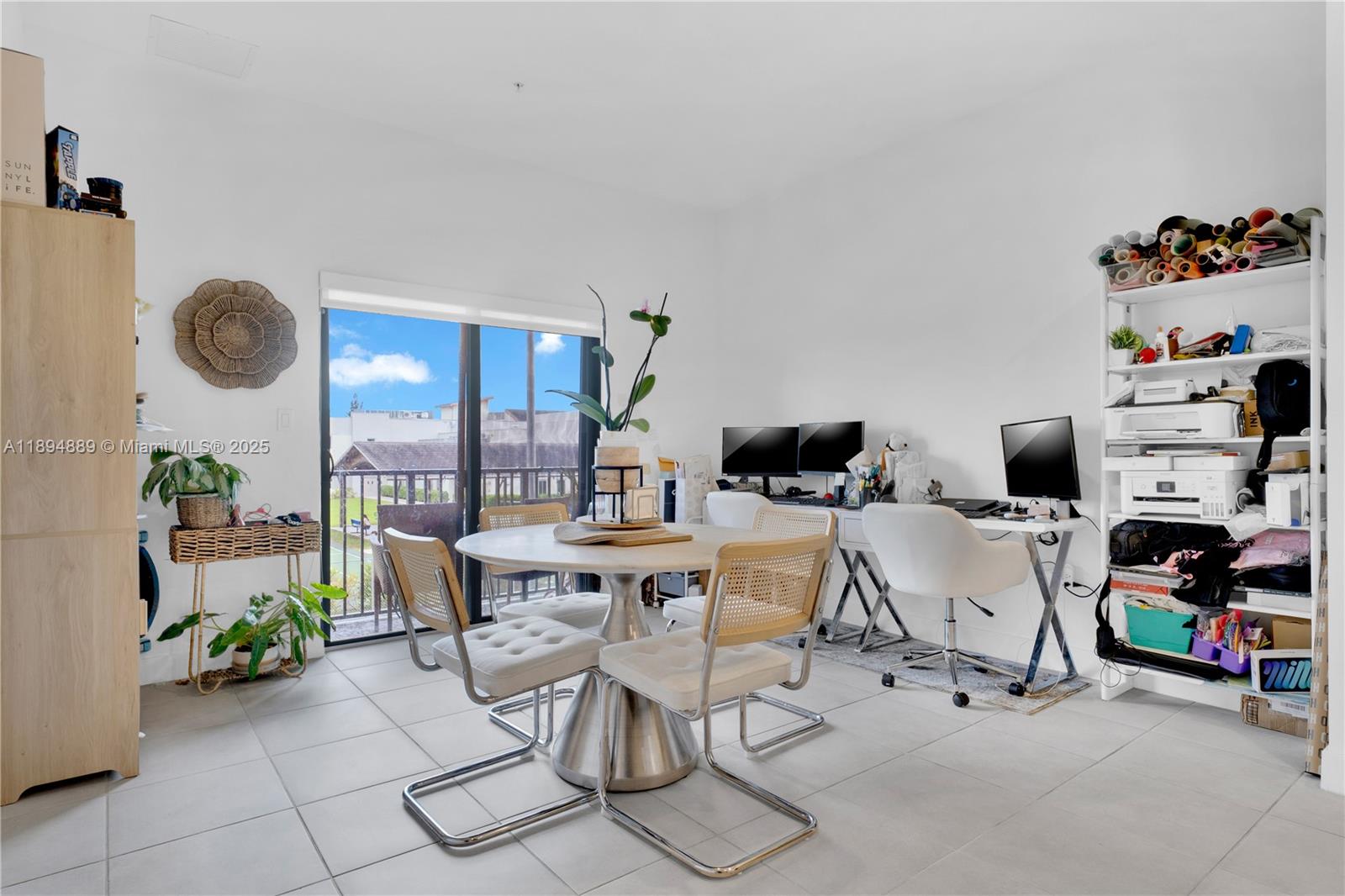 APEX AT PARK CENTRAL COND - Residential
