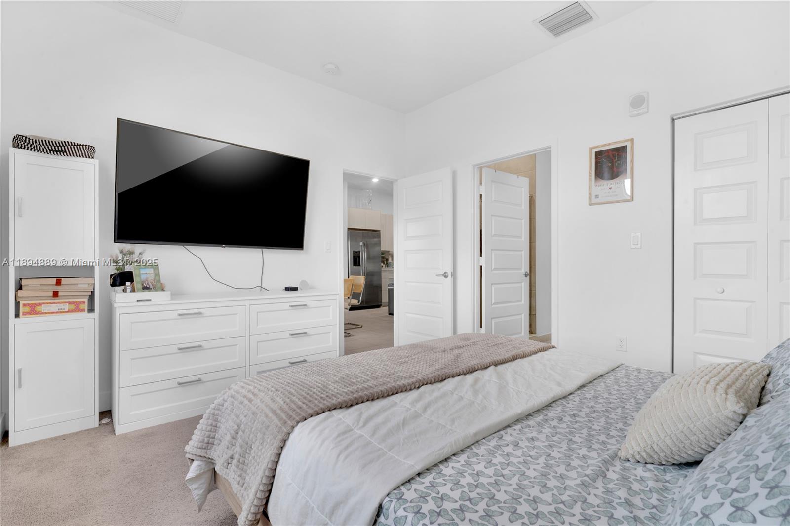 APEX AT PARK CENTRAL COND - Residential