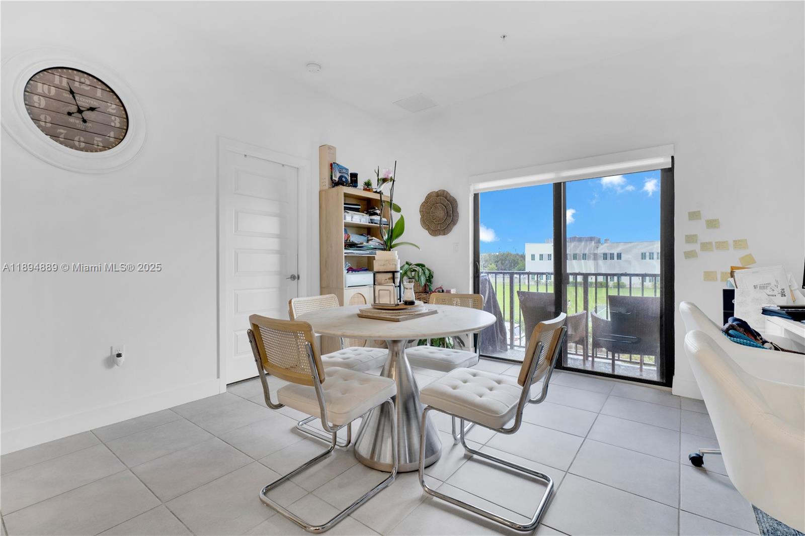 APEX AT PARK CENTRAL COND - Residential