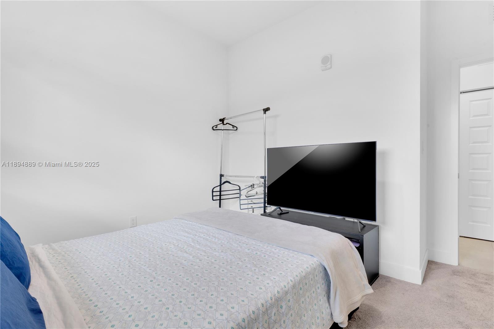 APEX AT PARK CENTRAL COND - Residential