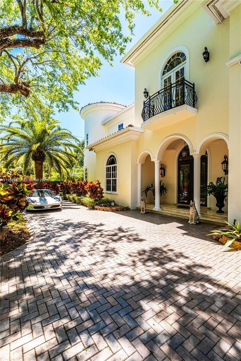 I P T SUB - Residential