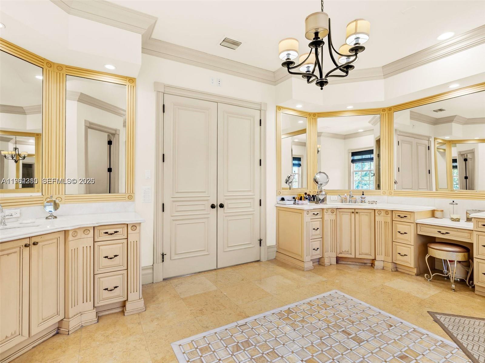 I P T SUB - Residential